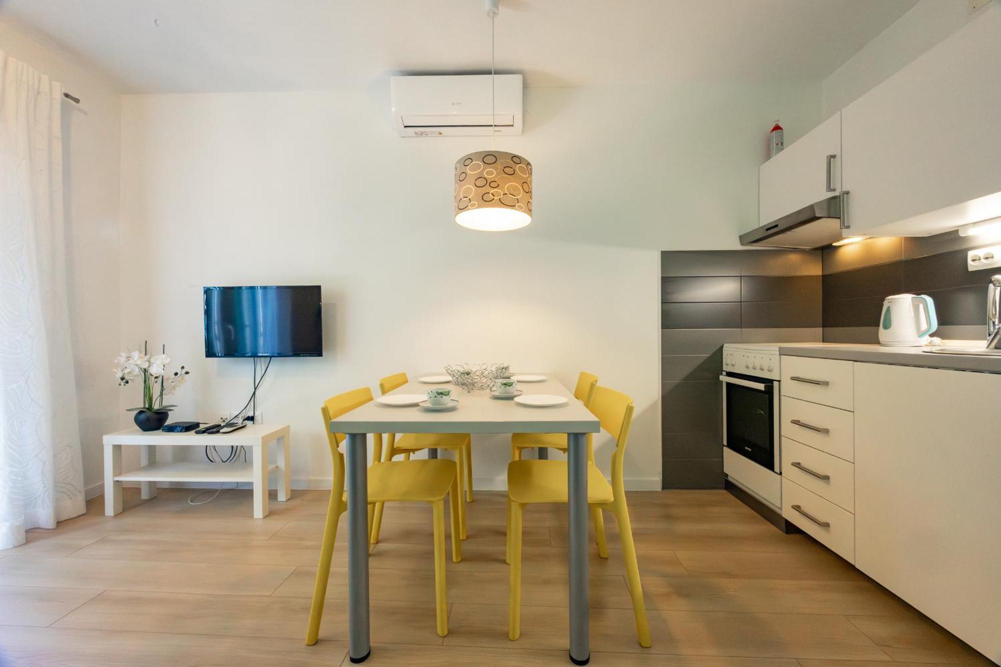 Apartments Krzanic Podgora Εξωτερικό φωτογραφία